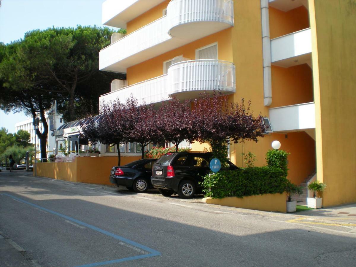 Hotel Garni Tahiti Bibione Eksteriør billede
